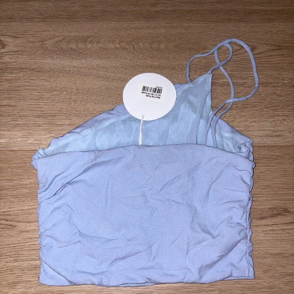 Princess Polly Light Purple Asymmetric Crop Top - Picture 3 of 6